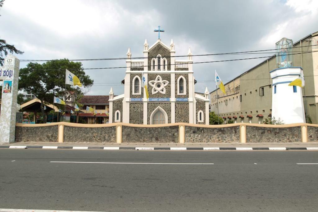 Amaya Gate Matara Esterno foto